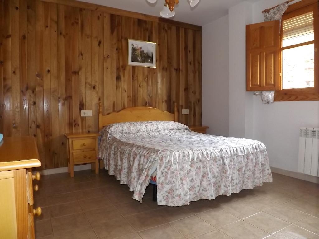 Alojamiento Rural Mirador Del Avellano Alpujarra De La Sierra Værelse billede