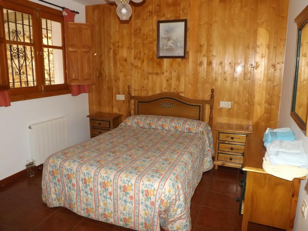 Alojamiento Rural Mirador Del Avellano Alpujarra De La Sierra Værelse billede